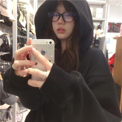 人质们